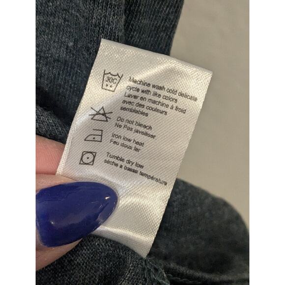 CHASER Gray Long Sleeve Cold Shoulder T Shirt Top Blouse NWT Womens Size Small - Picture 8 of 8